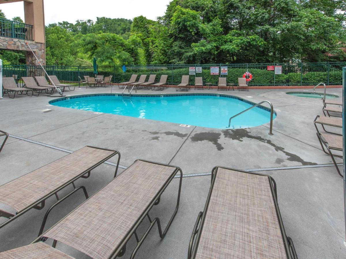 Appartement City Bear, 2Br, Pool, Spa, Downtown Gatlinburg, Sleeps 6 Extérieur photo