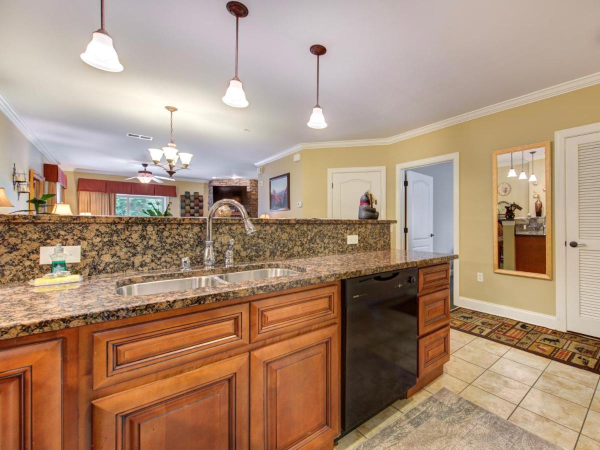 Appartement City Bear, 2Br, Pool, Spa, Downtown Gatlinburg, Sleeps 6 Extérieur photo